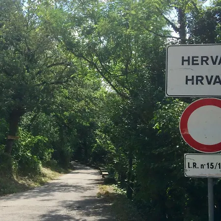 Su Da Noi Bed & Breakfast San Dorligo della Valle